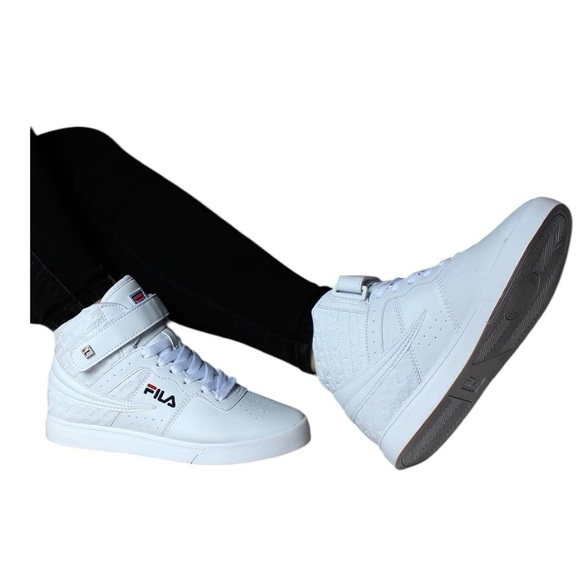 WOMEN'S FILA VULC 13 MID-TOP SNEAKERS Size 7 NWOB - Picture 5 of 6